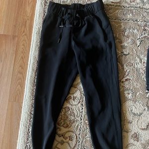 Lululemon joggers